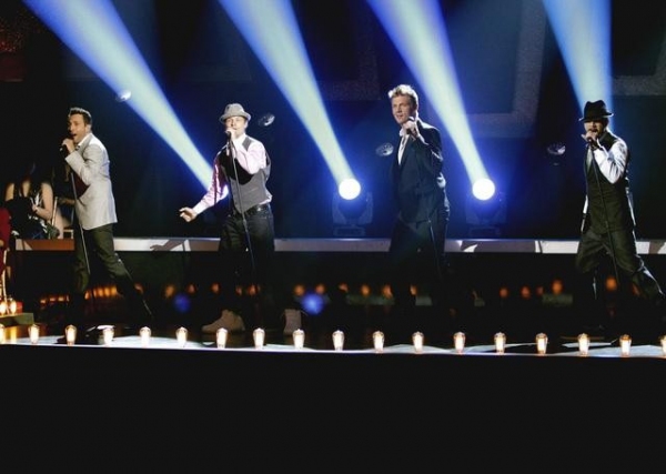 Photo Flash: DWTS Welcomes Pia Toscano, Backstreeet Boys, and More! Image