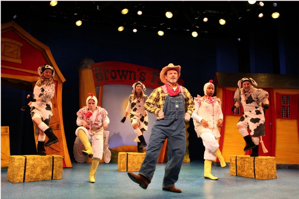 Photo Flash: Walnut Street Theatre's CLICK ,CLACK, MOO Image