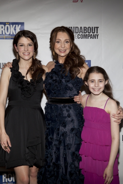 Photo Coverage: THE PEOPLE IN THE PICTURE - Curtain Call & Party! Image