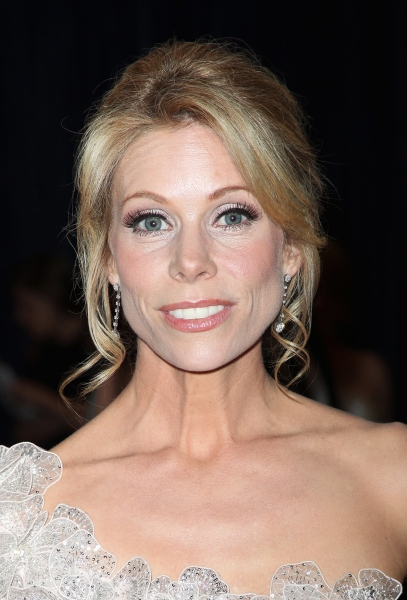 Cheryl Hines attending the White House Correspondents' Association (WHCA) dinner at t Photo
