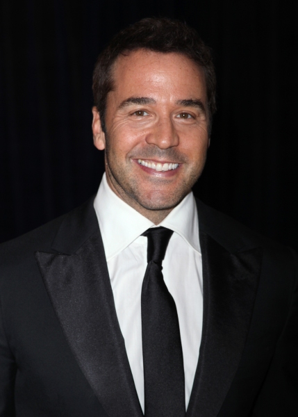 Photo Coverage: Stars at the 2011 White House Correspondents' Dinner - Part 2 Image