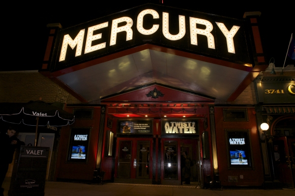 Photo Flash: Chicago's Mercury Theatre Reopens With A TWIST OF WATER! Image