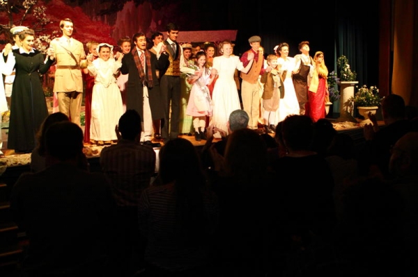 Photo Flash: Original Broadway Cast of THE SECRET GARDEN Reunites Image