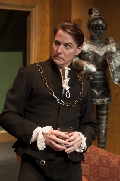 Photo Flash: Bickford Theatre's I HATE HAMLET Image