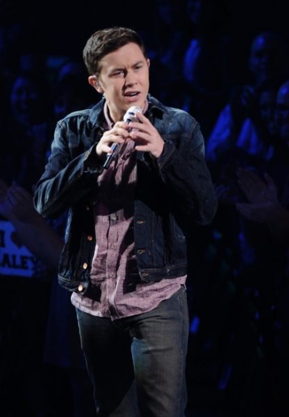 Photo Flash: AMERICAN IDOL Tackles Now & Then Image