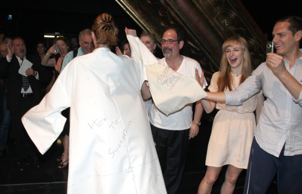 Photo Coverage: THE PEOPLE IN THE PICTURE Gypsy Robe Ceremony Image