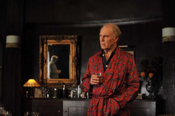 Photo Flash: Almeida Theatre's A DELICATE BALANCE Image