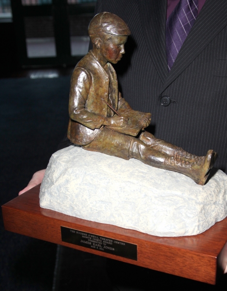 Photo Coverage: Redgrave, Douglas & More Honor James Earl Jones with Monte Cristo Prize Image
