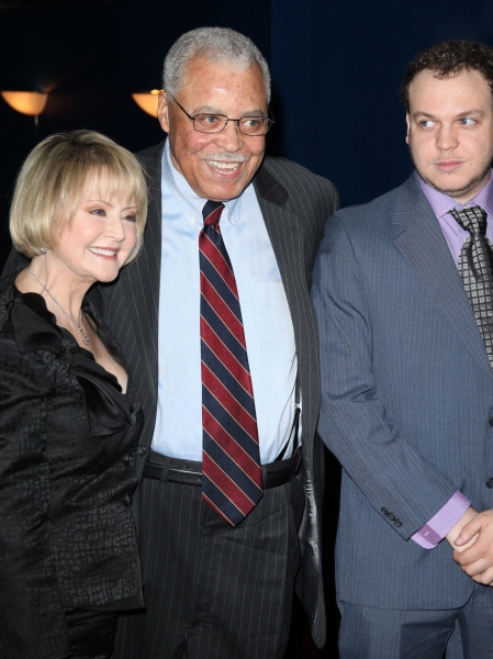Photo Coverage: Redgrave, Douglas & More Honor James Earl Jones with Monte Cristo Prize Image