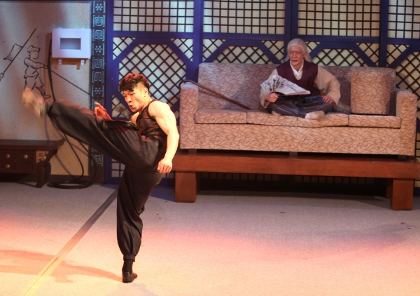 Photo Coverage: JUMP Meets the Press Image