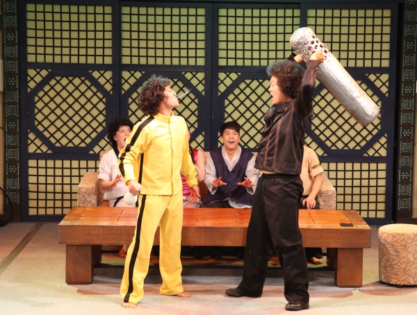 Photo Coverage: JUMP Meets the Press Image