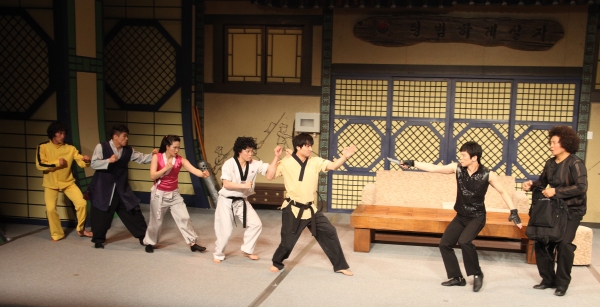 Photo Coverage: JUMP Meets the Press Image