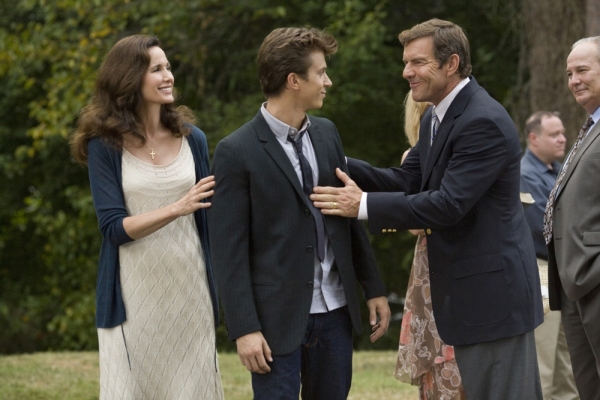 Photo Flash: First Look at the New FOOTLOOSE Film! Image