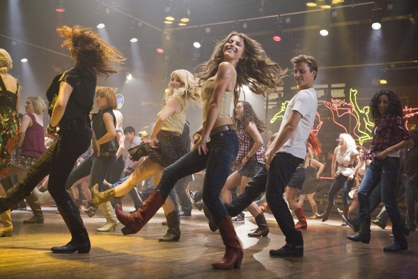 Photo Flash: First Look at the New FOOTLOOSE Film! Image