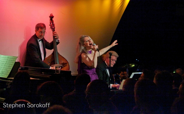 Photo Coverage: JULIE BUDD Makes Metropolitan Room Debut Image