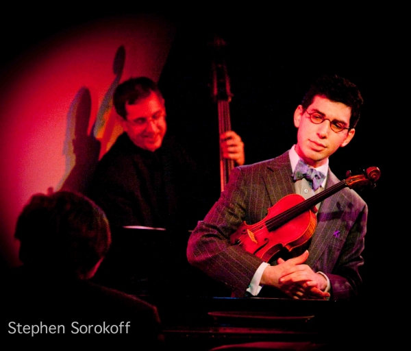 Photo Coverage: 'HAVE STRINGS, WILL SWING' - Aaron Weinstein Plays the Metropolitan Room Image