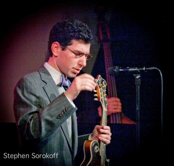 Photo Coverage: 'HAVE STRINGS, WILL SWING' - Aaron Weinstein Plays the Metropolitan Room Image