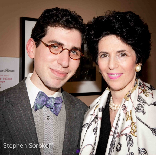 Photo Coverage: 'HAVE STRINGS, WILL SWING' - Aaron Weinstein Plays the Metropolitan Room Image