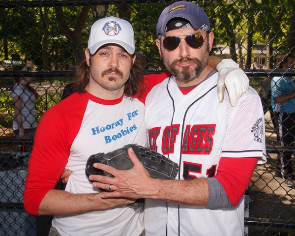 Photo Coverage: Tveit, CATCH ME, Falco & More Kick Off Broadway Show Softball League 