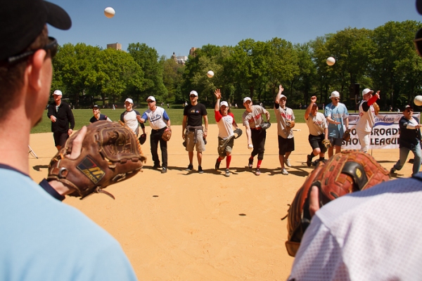 Photo Coverage: Tveit, CATCH ME, Falco & More Kick Off Broadway Show Softball League 