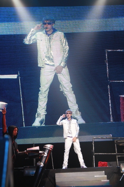 Photo Flash: Justin Bieber Live in Hong Kong Image