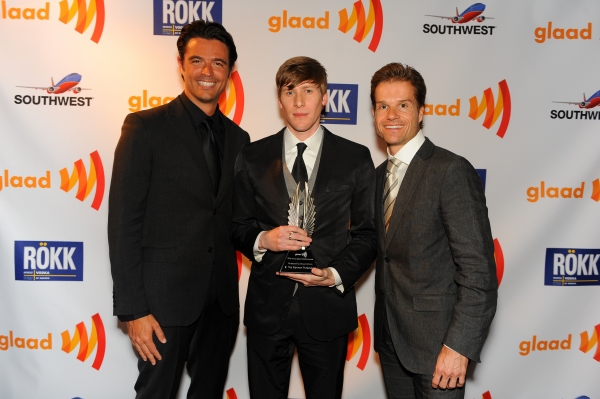 Photo Flash: Mario Lopez, Naya Rivera, Kim Cattrall, et al. at GLAAD Awards Image