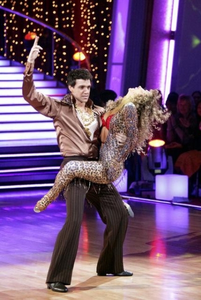 Photo Flash: The DANCING WITH THE STARS Semi-Finals! Image
