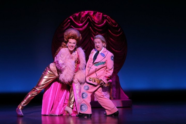 Photo Flash: LUCKY GUY Production Shots Released! Image