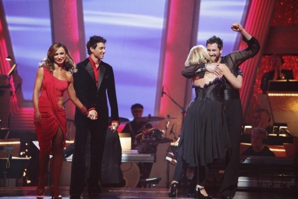 Photo Flash: DANCING WITH THE STARS Finalists Revealed! Image