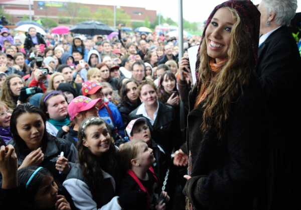 Photo Flash: Top 3 Travel Home on AMERICAN IDOL Image