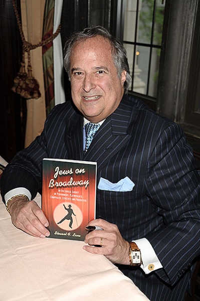 Photo Flash: 'Jews on Broadway' Book Signing! Image