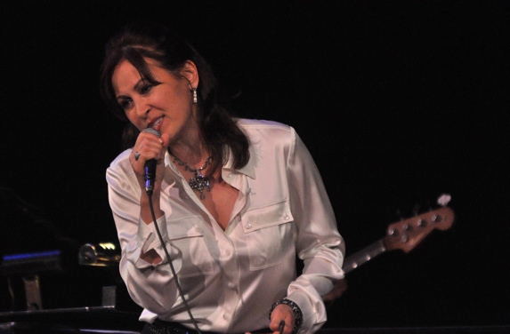 Photo Coverage: Linda Eder at The Town Hall Image