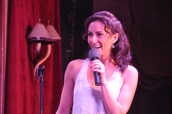 Photo Flash: Laura Benanti Brings LET ME ENTERTAIN YOU to Feinstein's Image
