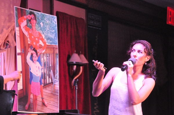 Photo Flash: Laura Benanti Brings LET ME ENTERTAIN YOU to Feinstein's Image