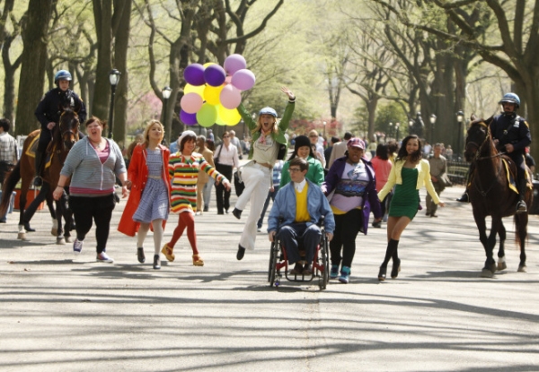 Photos and Audio: Tonight on GLEE- More Original Songs! Image
