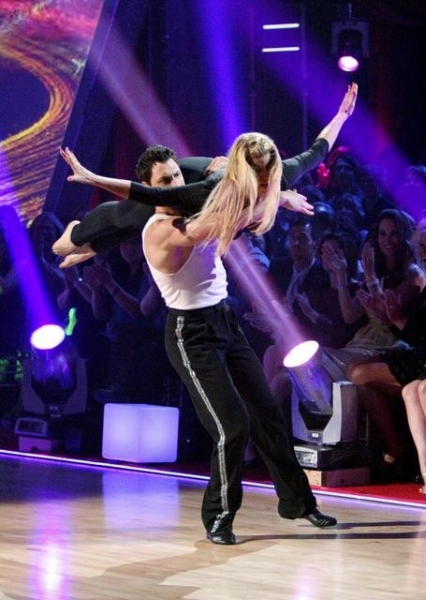 Photo Flash: The DANCING WITH THE STARS Finale! Image