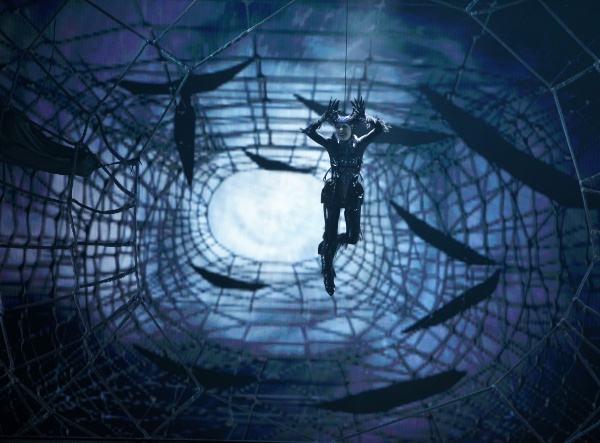 Photo Coverage: Cirque Du Soleil's ZARKANA at Radio City - First Look! Image