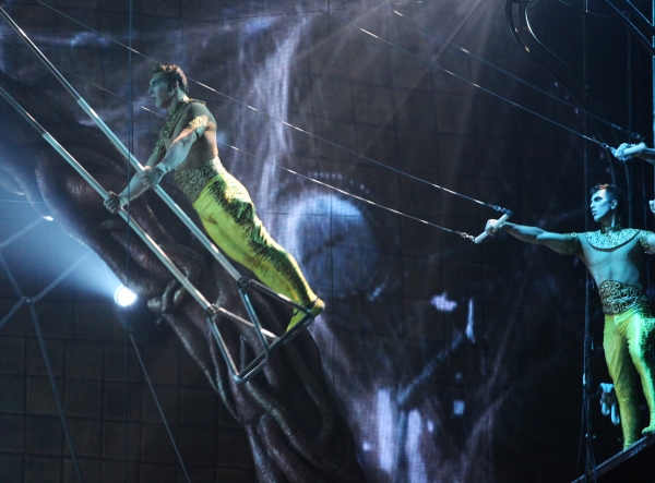 Photo Coverage: Cirque Du Soleil's ZARKANA at Radio City - First Look! Image