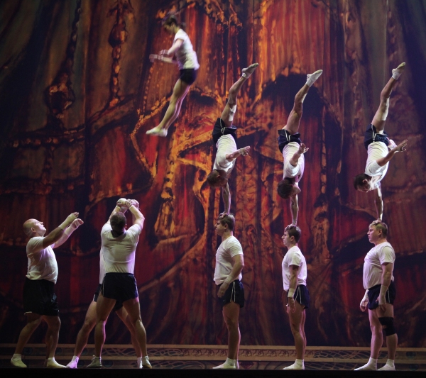 Photo Coverage: Cirque Du Soleil's ZARKANA at Radio City - First Look! Image
