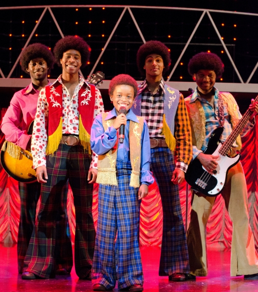 Photo Flash: First Look at THRILLER LIVE! Image