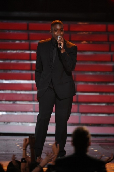 Photo Flash: AMERICAN IDOL Season Finale - Lady Gaga, Beyonce, & More! Image