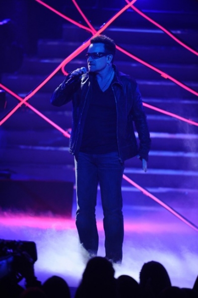 Photo Coverage: SPIDER-MAN Swings Onto AMERICAN IDOL Finale! Image