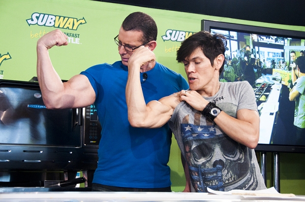 Photo Coverage: Celebrity Chef Robert Irvine Challenges ROCK OF AGES in Subway's Contest Image