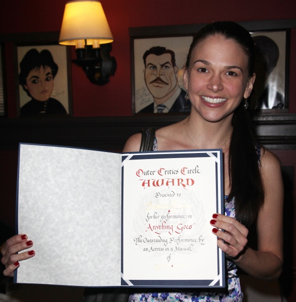 Photo Coverage: MORMON, Foster, Rylance & More Win Big at Outer Critics Circle Awards! Image