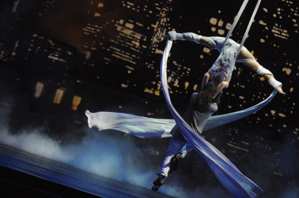 Photo Flash: Cirque Eloize iD Performs in Singapore Image