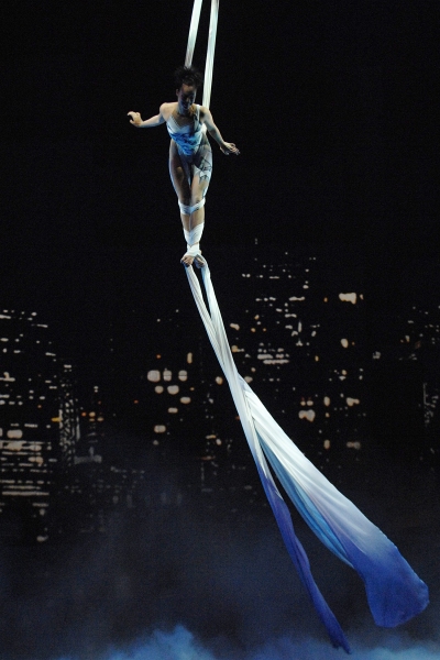 Photo Flash: Cirque Eloize iD Performs in Singapore Image