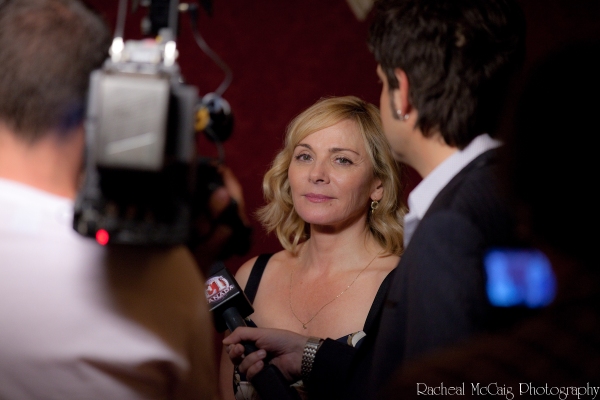 Kim Cattrall talks with ET Canada Photo