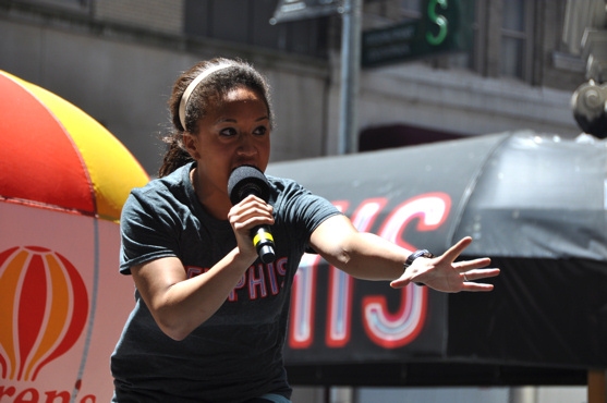 Photo Coverage: Memphis BBQ In Shubert Alley Image