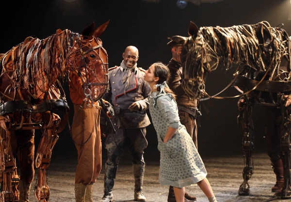 Photo Flash: WAR HORSE Extends in London to October 2012 Image