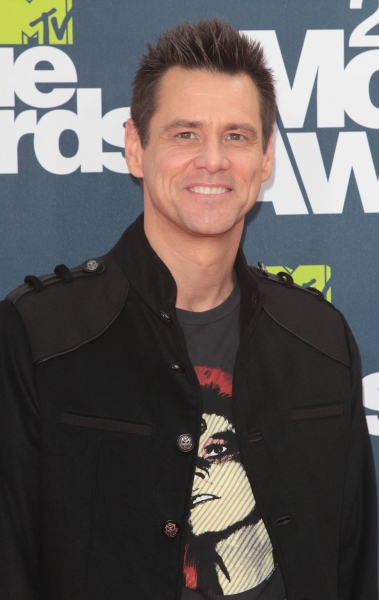 Jim Carrey pictured at the 2011 MTV Movie Awards Arrivals at Universal Studios' Gibso Photo